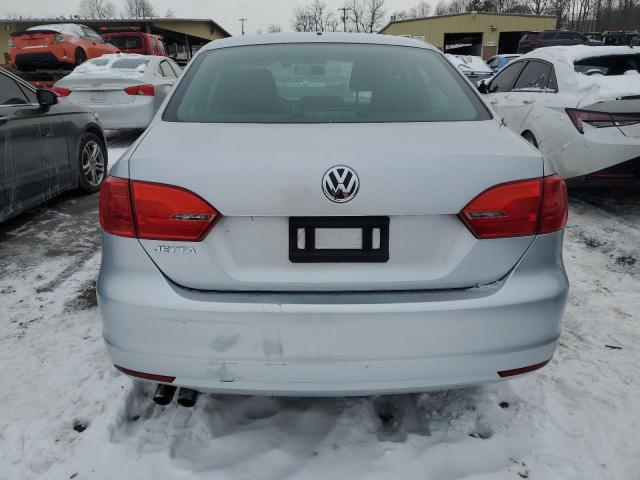 38843374-2014-volkswagen-jetta_6