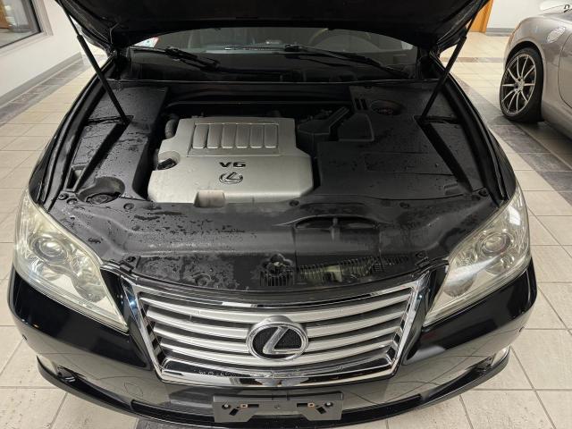 38900564-2011-lexus-es350_8