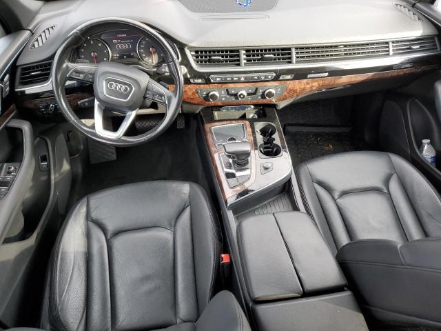 38987434-2017-audi-q7_8