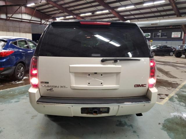 39058174-2012-gmc-yukon_6