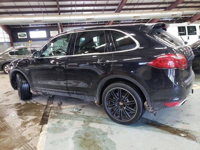 39146914-2013-porsche-cayenne_2