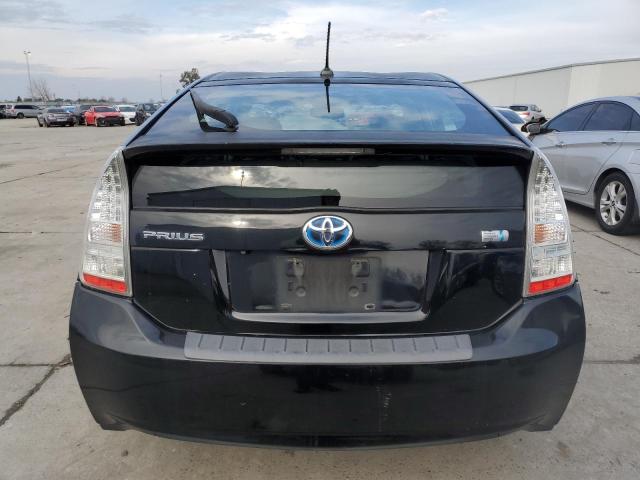 39155214-2010-toyota-prius_6