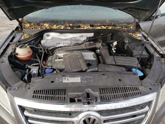 39203174-2011-volkswagen-tiguan_12