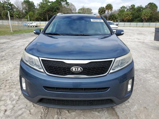 39222164-2015-kia-sorento_5