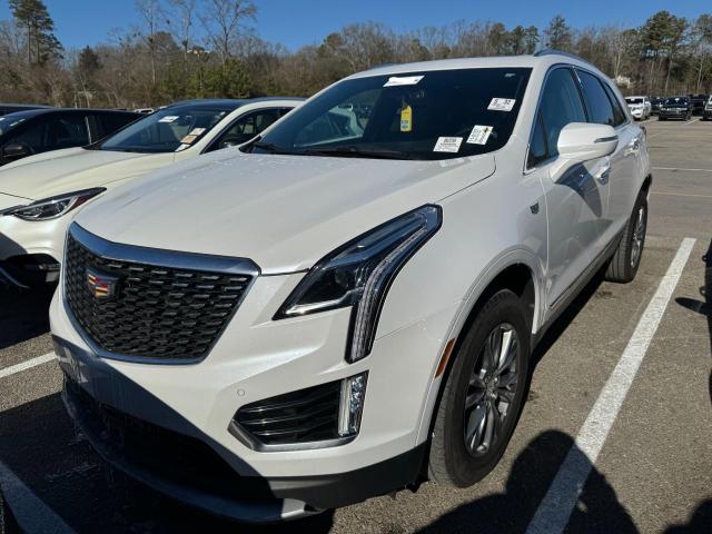 39373814-2022-cadillac-xt5_2