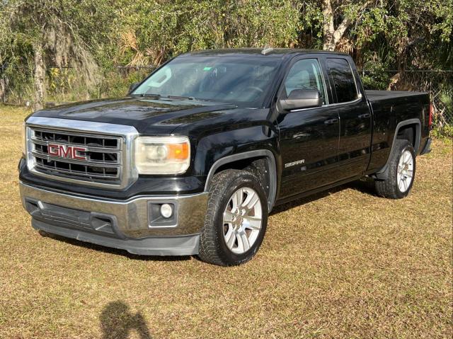 39467514-2015-gmc-sierra_2