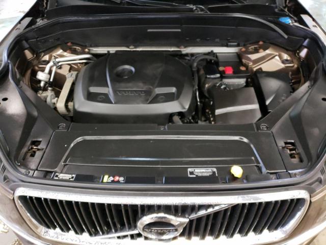 39499494-2016-volvo-xc90_11