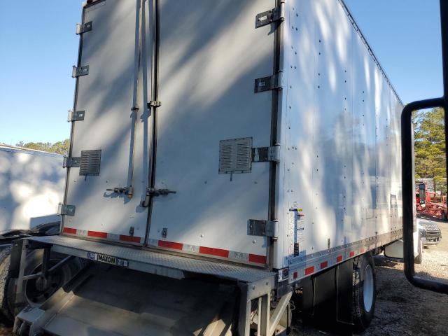 40418883-2019-freightliner-all-models_3