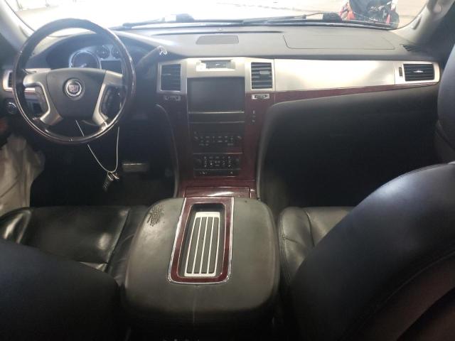 45599353-2012-cadillac-escalade_8