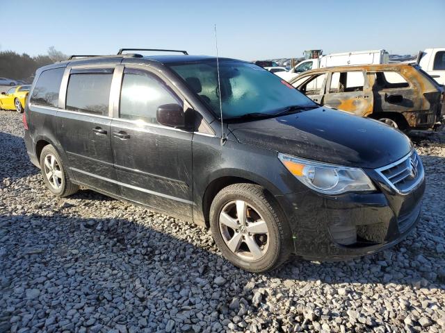 46438504-2011-volkswagen-routan_4