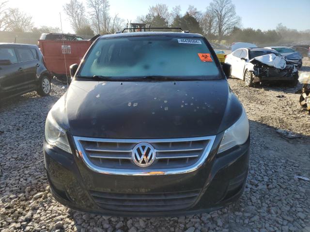 46438504-2011-volkswagen-routan_5