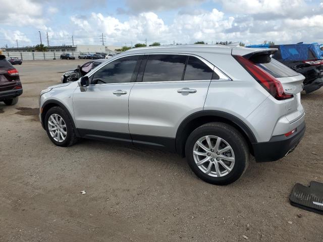 47627193-2021-cadillac-xt4_2