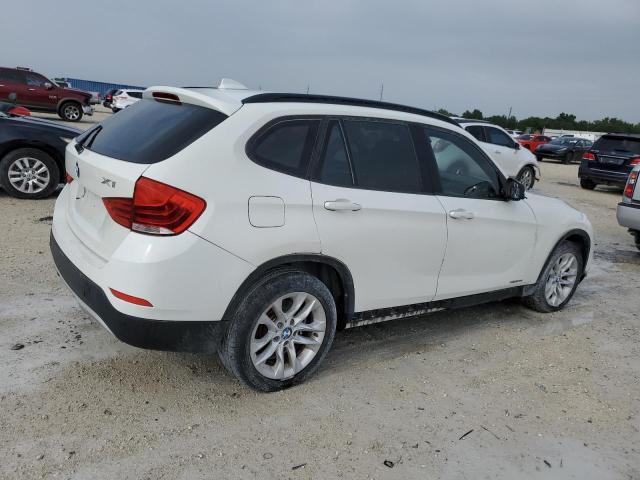 48896414-2015-bmw-x1_3