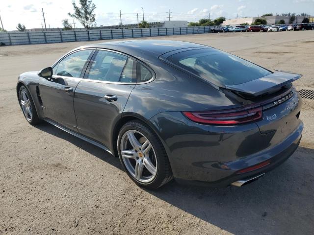 49033024-2018-porsche-panamera_2