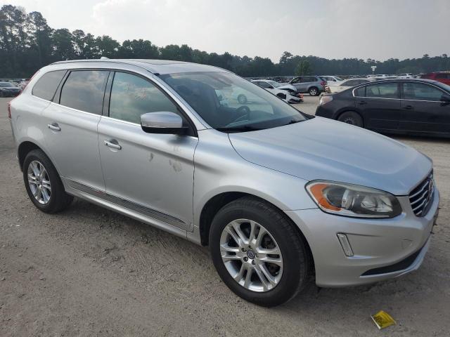 51443323-2015-volvo-xc60_4