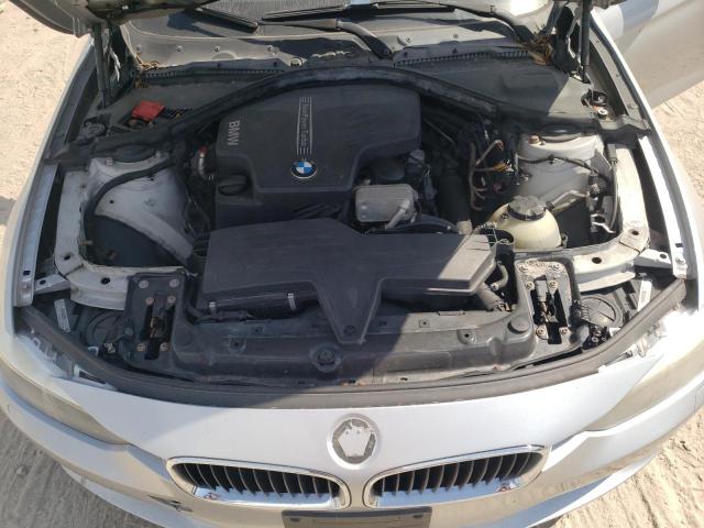 52779364-2014-bmw-3-series_11