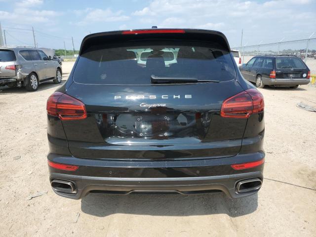 53503233-2016-porsche-cayenne_6