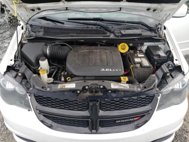 54753084-2017-dodge-caravan_12