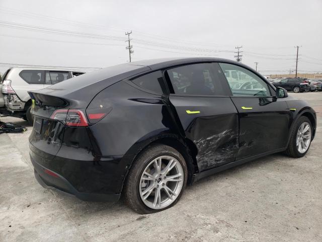 55339064-2024-tesla-model-y_3