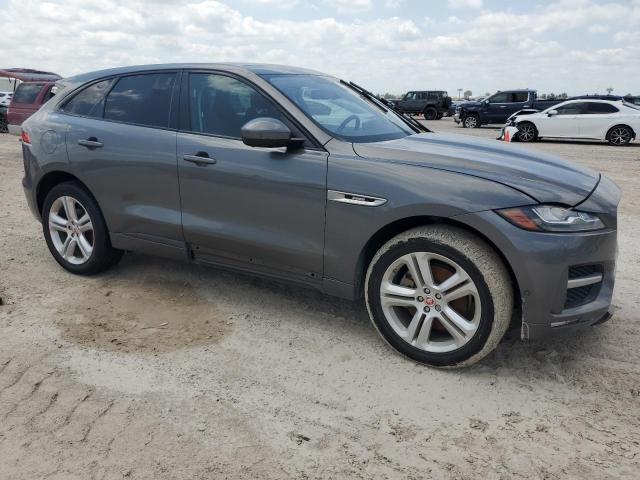 57670753-2017-jaguar-f-pace_4