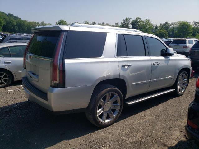 58607583-2015-cadillac-escalade_3