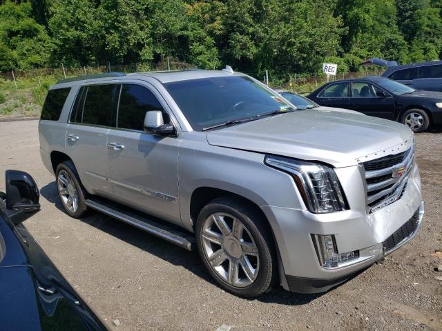 58607583-2015-cadillac-escalade_4