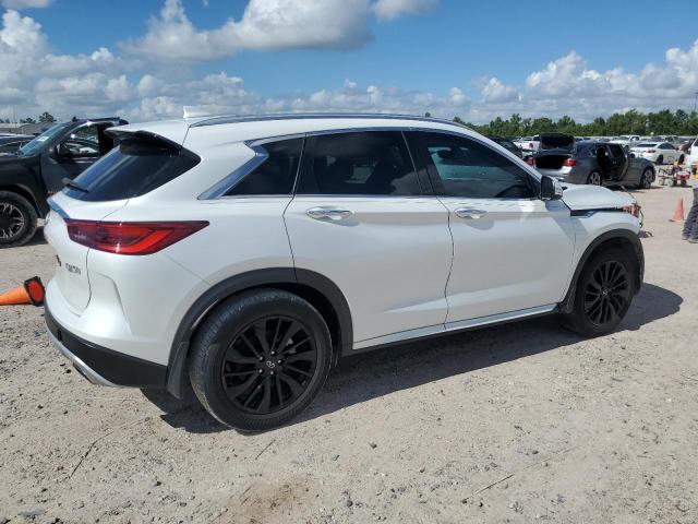 60817274-2023-infiniti-qx50_3