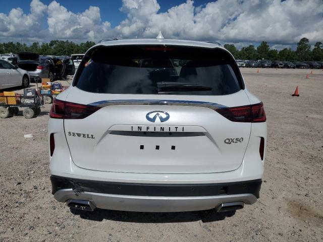 60817274-2023-infiniti-qx50_6