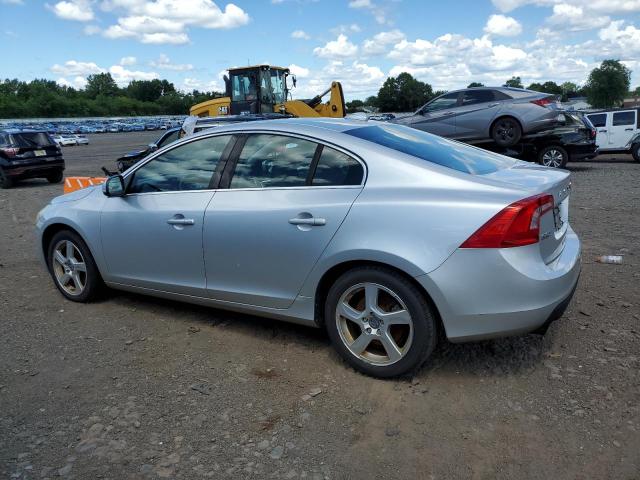 61192684-2012-volvo-s60_2