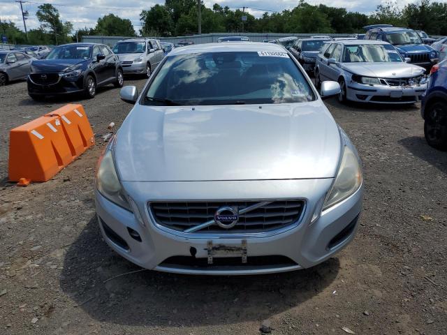 61192684-2012-volvo-s60_5
