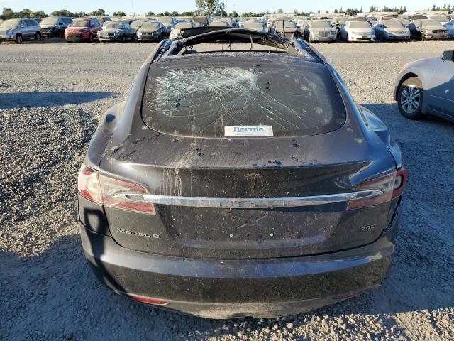 61368703-2015-tesla-model-s_6