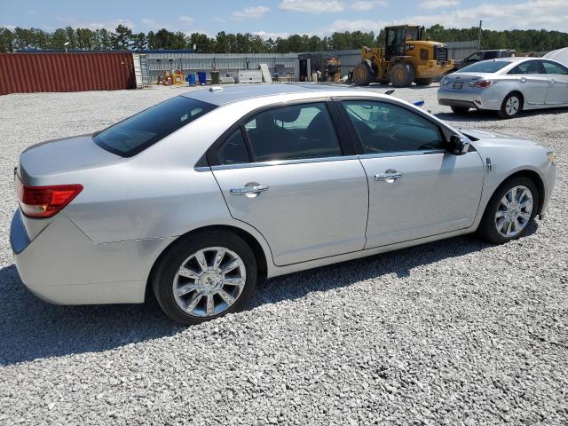 61799944-2010-lincoln-mkz_3