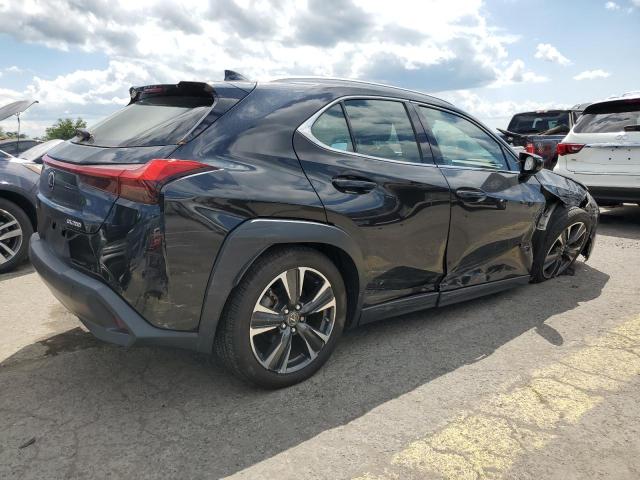 61957933-2019-lexus-ux-200_3