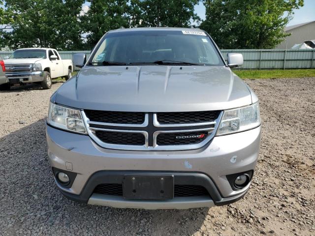 62123704-2015-dodge-journey_5