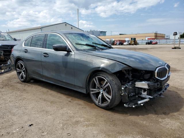 62482954-2023-bmw-3-series_4