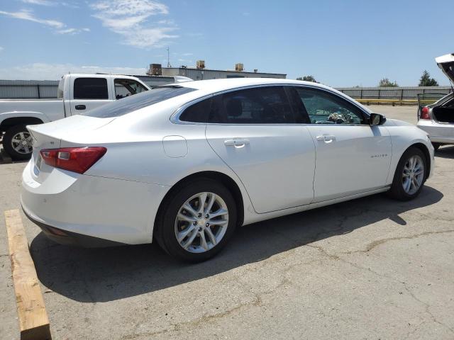 63313974-2018-chevrolet-malibu_3