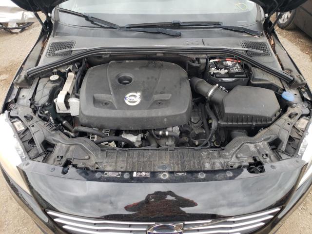 63422873-2015-volvo-v60_11