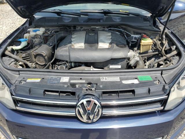 64650334-2012-volkswagen-touareg_12