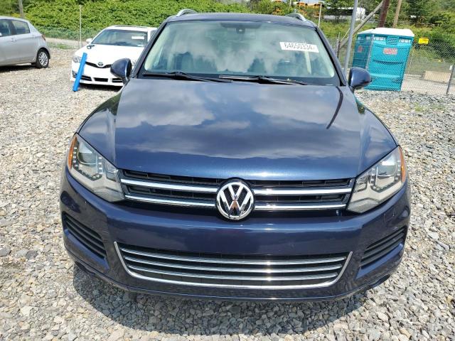 64650334-2012-volkswagen-touareg_5