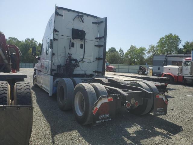 64769213-2016-freightliner-all-other_3