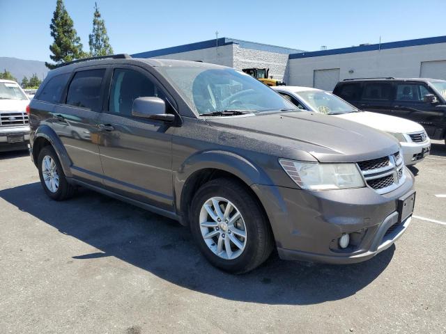 65215844-2015-dodge-journey_4