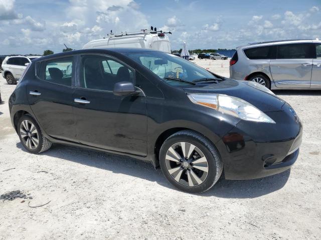 65713354-2017-nissan-leaf_4