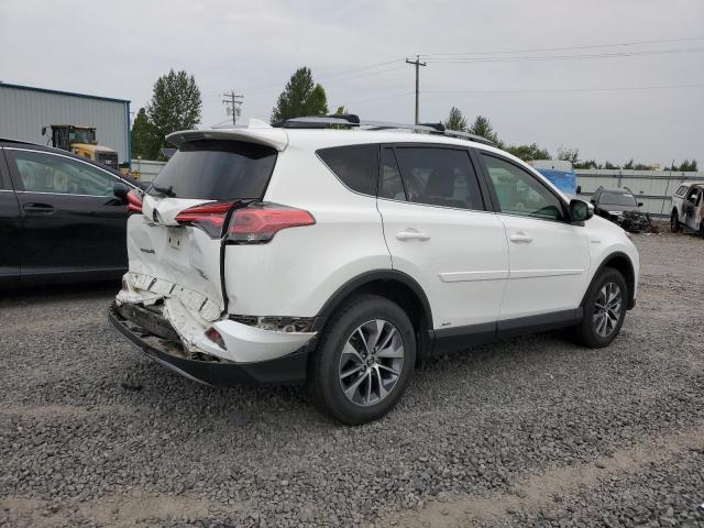 66302694-2018-toyota-rav4_3