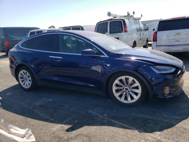 66828493-2018-tesla-model-x_4