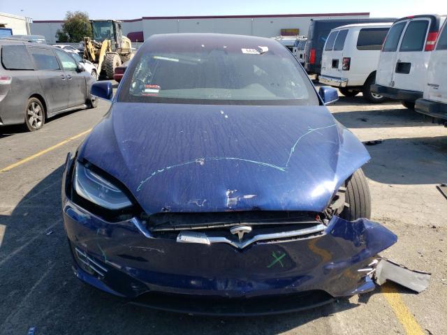 66828493-2018-tesla-model-x_5