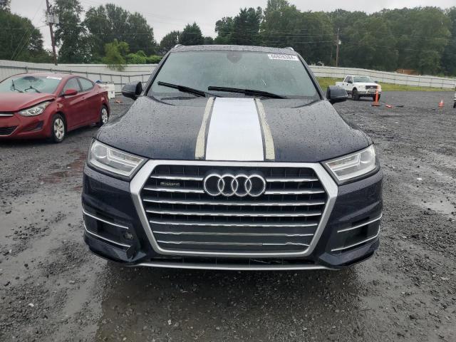 66926384-2017-audi-q7_5