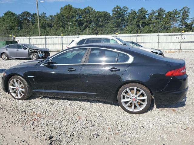 67302233-2015-jaguar-xf_2