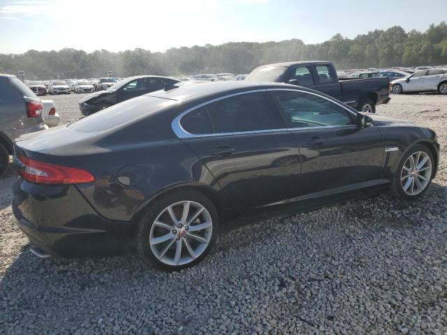 67302233-2015-jaguar-xf_3