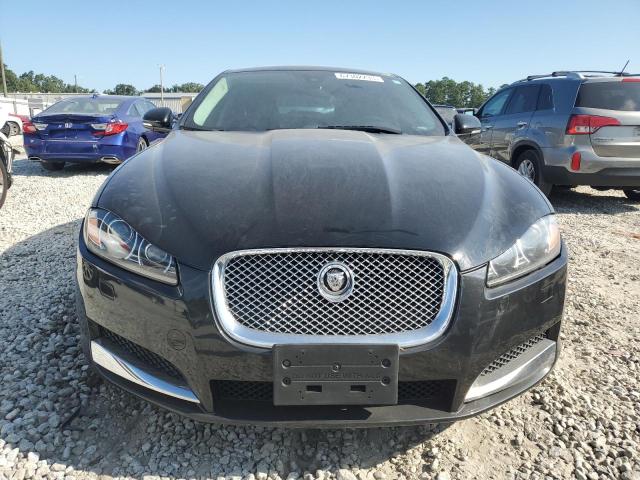 67302233-2015-jaguar-xf_5