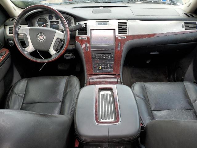 67661094-2014-cadillac-escalade_8